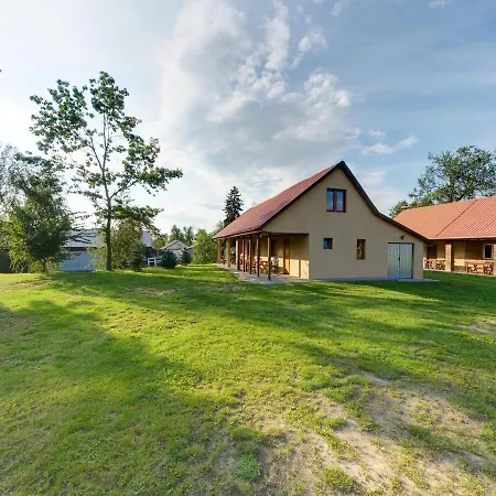 Tawerna-stawiska * Garbatka-Letnisko