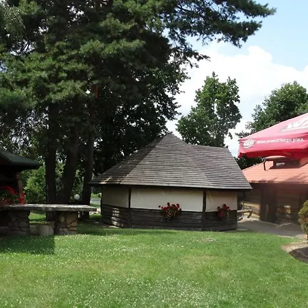 Θέρετρο Tawerna-stawiska Garbatka-Letnisko