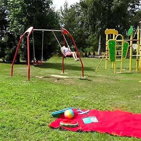 Tawerna-stawiska Feriested Garbatka-Letnisko
